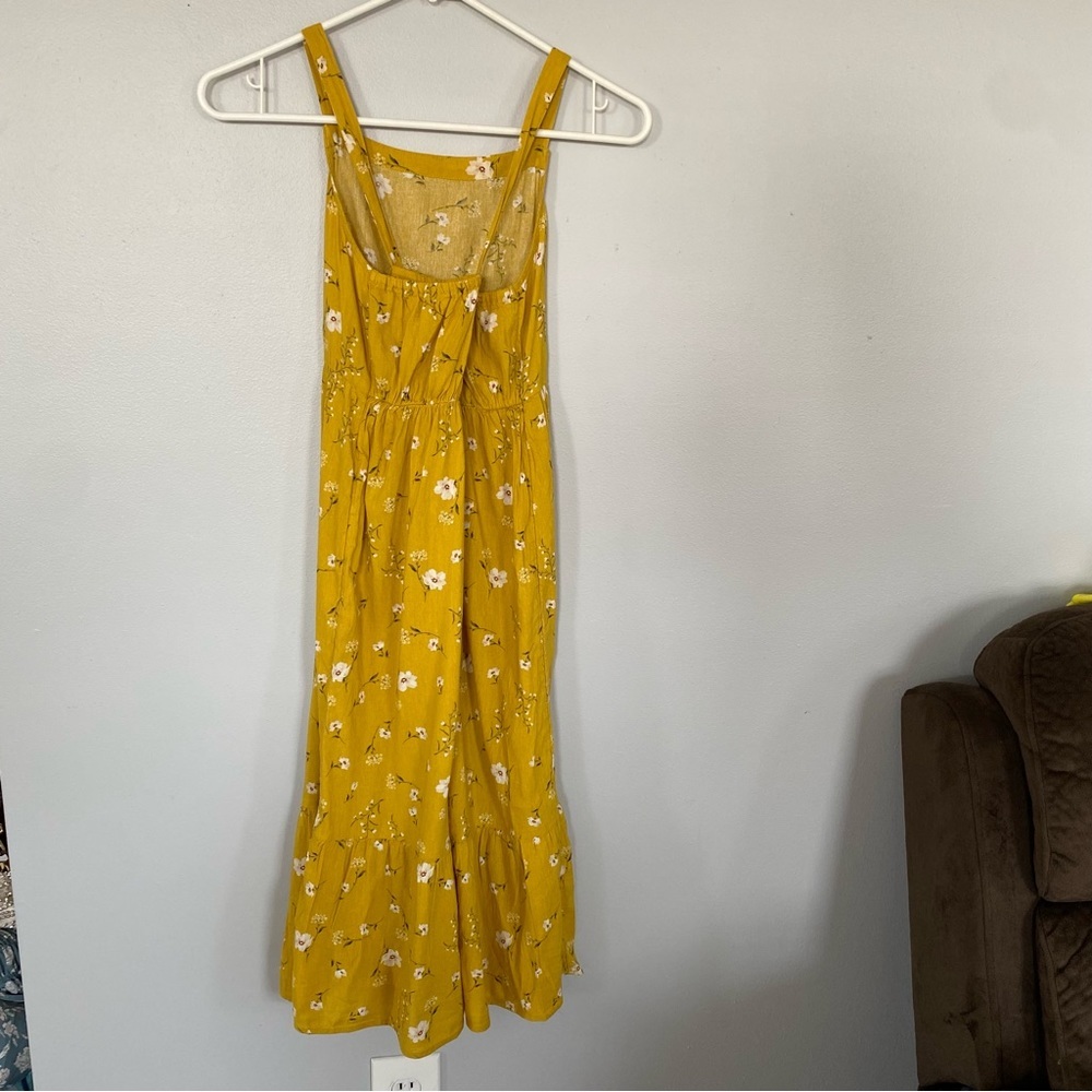 Yellow floral girls dress 👗